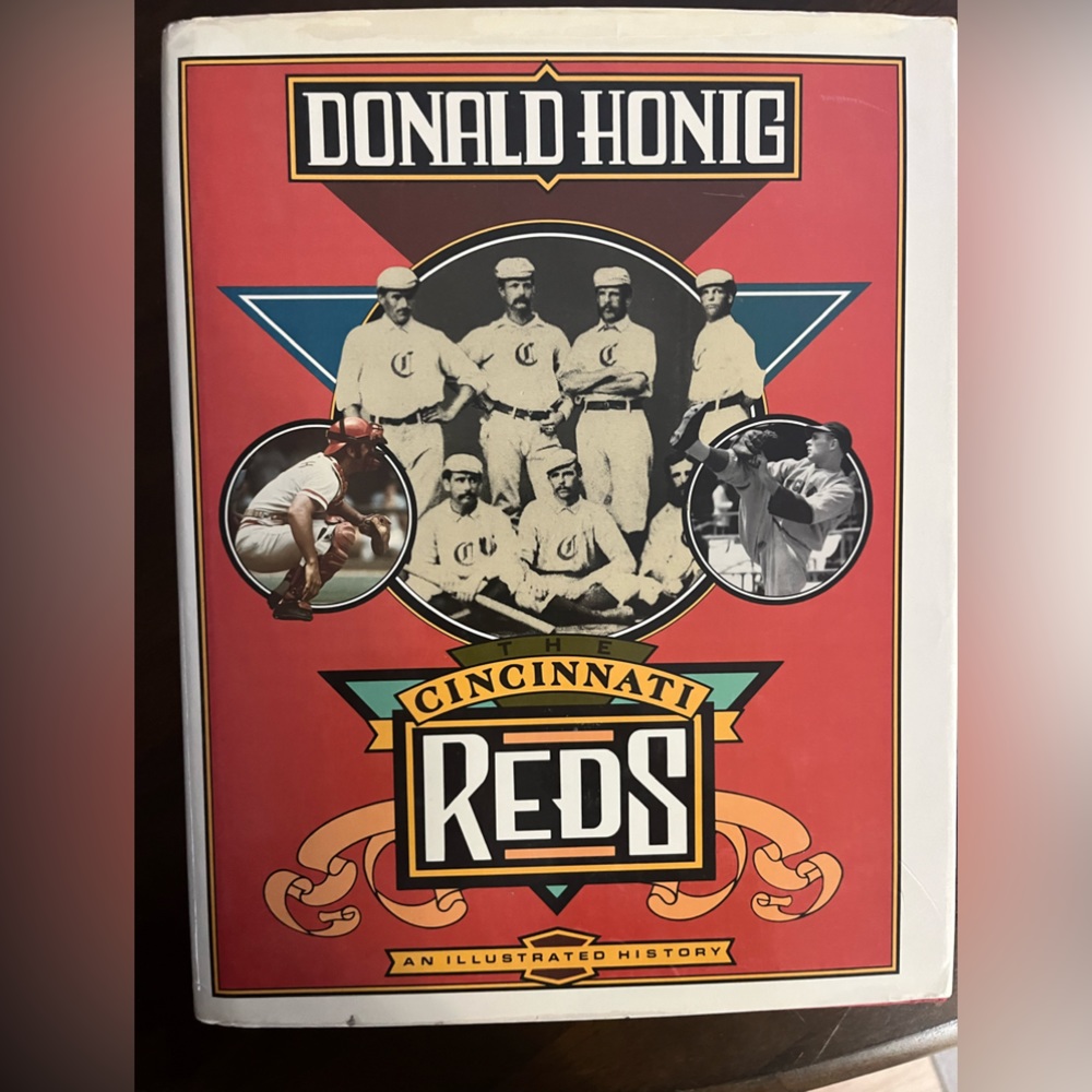 Vintage rare Cincinnati Reds an illustrated History by Donald Honig